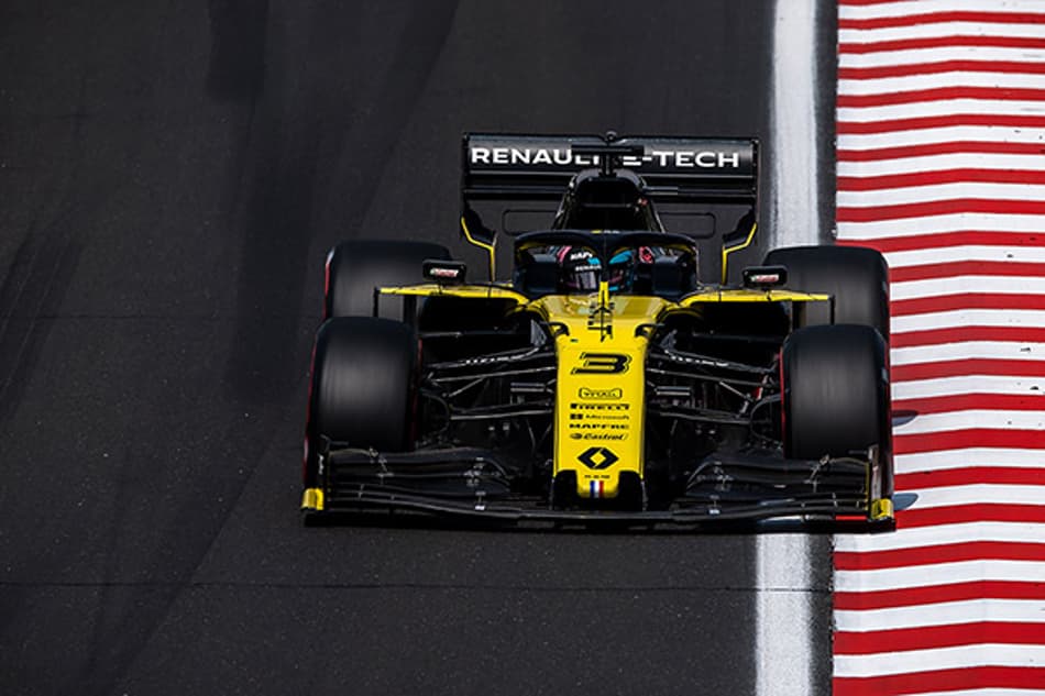 Ricciardo confiante em evolução após as férias de verão