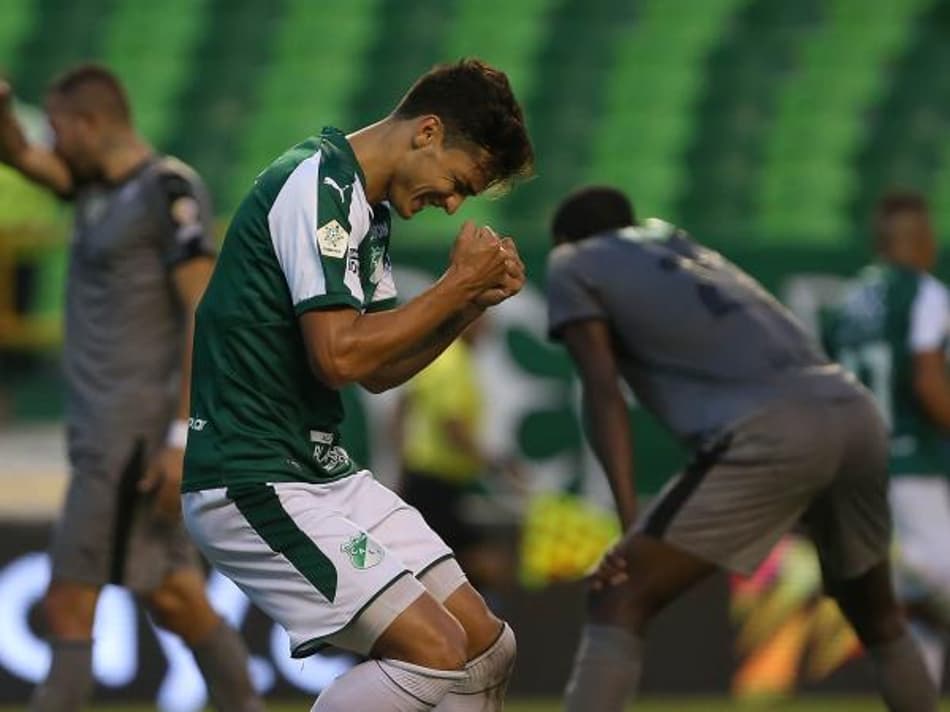 Deportivo Cali vence em casa e segue líder na Liga Águila II