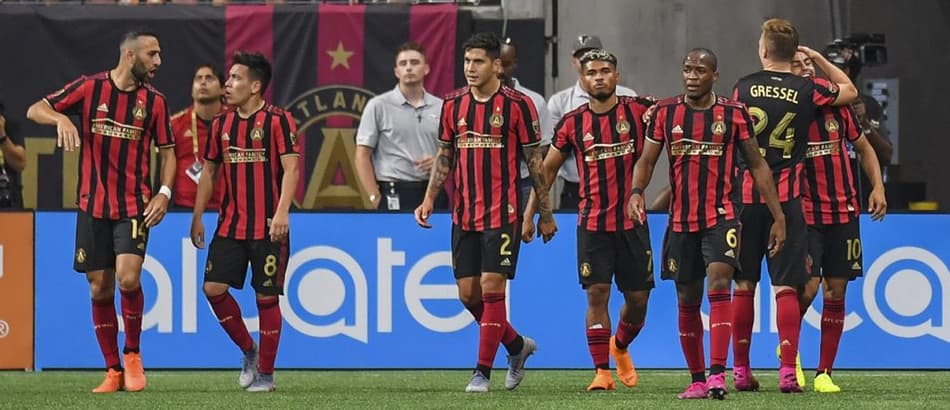 Com recorde, dois gols contra e um de pênalti, Atlanta United goleia e assume a ponta na MLS