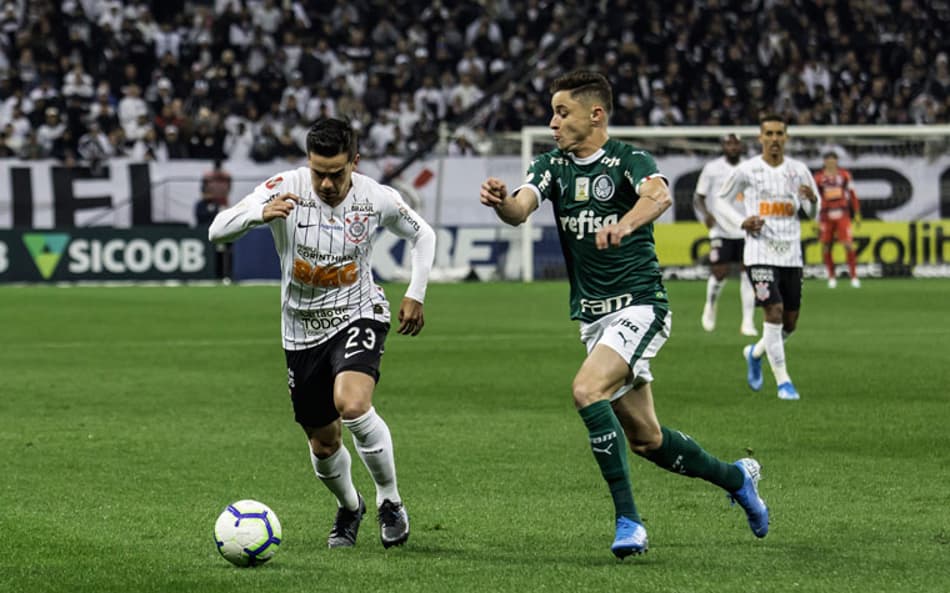 A bola vai rolar e já tem jogão!