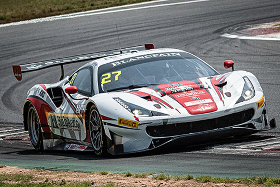 Em sua estreia no Blancpain World Championship Ásia, Marcos Gomes conquista a segunda colocação