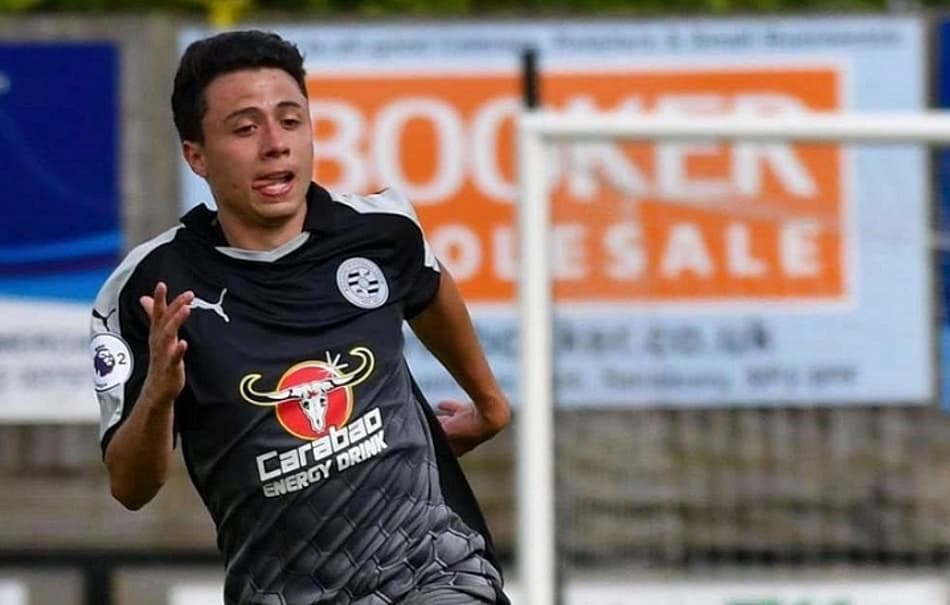 Destaque do Reading na pré-temporada, Pedro Neves inicia Premier League Sub-18 com moral