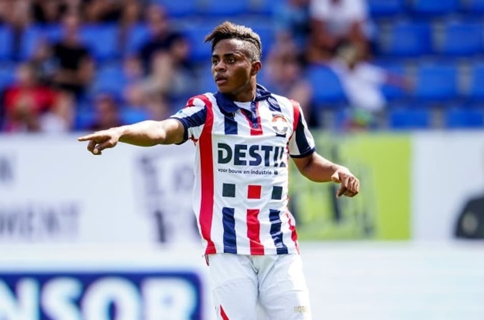 Lateral-esquerdo "desiste" do Barcelona e deve ir para os Estados Unidos