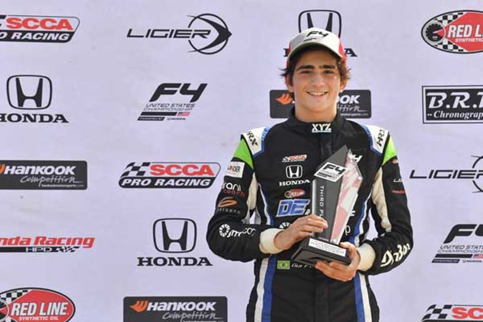 Gui Peixoto fecha com a tradicional equipe Carlin e disputa temporada 2020 da Fórmula 3 Inglesa