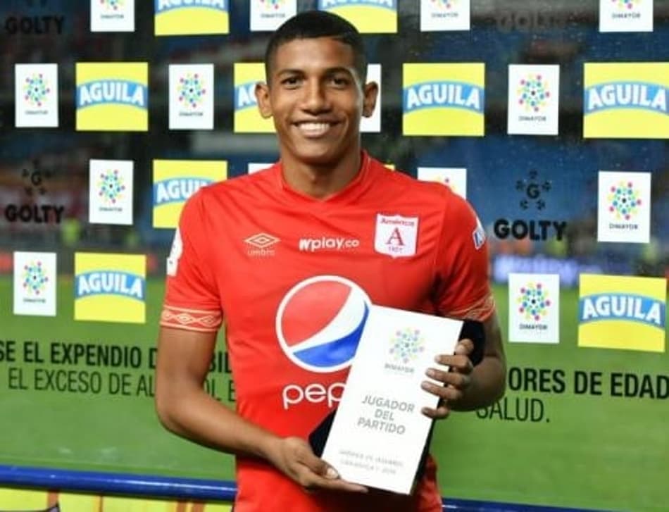 Revelação de clube sul-americano é negociado com time francês