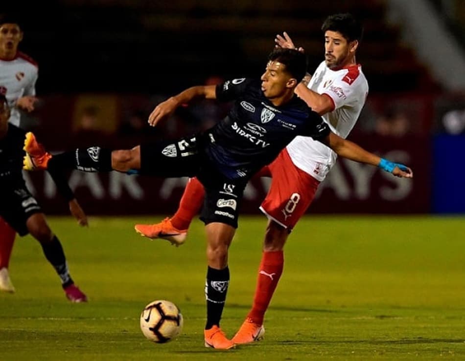 Del Valle, na pressão, elimina Independiente e aguarda brasileiro na Sul-Americana