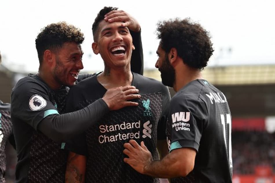 Firmino celebra gol neste sábado e projeta: ‘Vamos buscar esse título’
