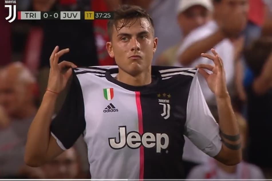 VÍDEO: Que pintura! Dybala marca golaço em amistoso da Juventus