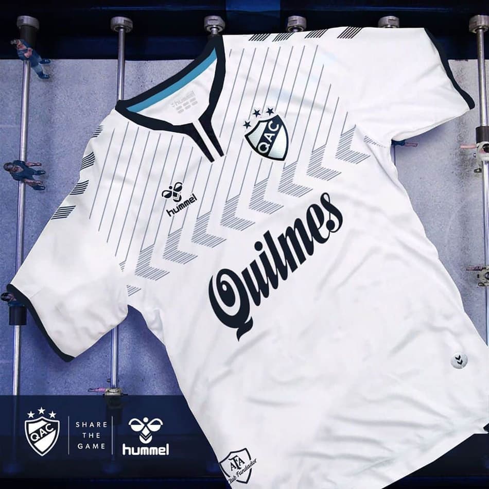 Time argentino recebe camisa titular com releitura de modelo icônico do Tottenham