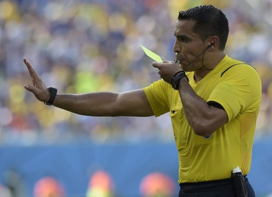 Mexicano que apitou Brasil x Alemanha em 2014 vira técnico