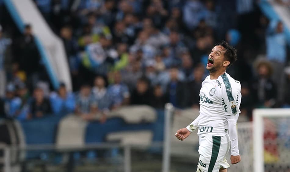 Com quase um gol por jogo, Scarpa já busca top-5 do Palmeiras na Liberta