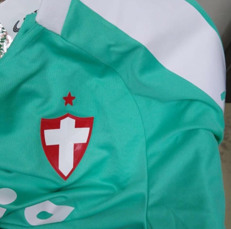 Nova foto da camisa 3 do Palmeiras para 2019/2020 é publicada na internet