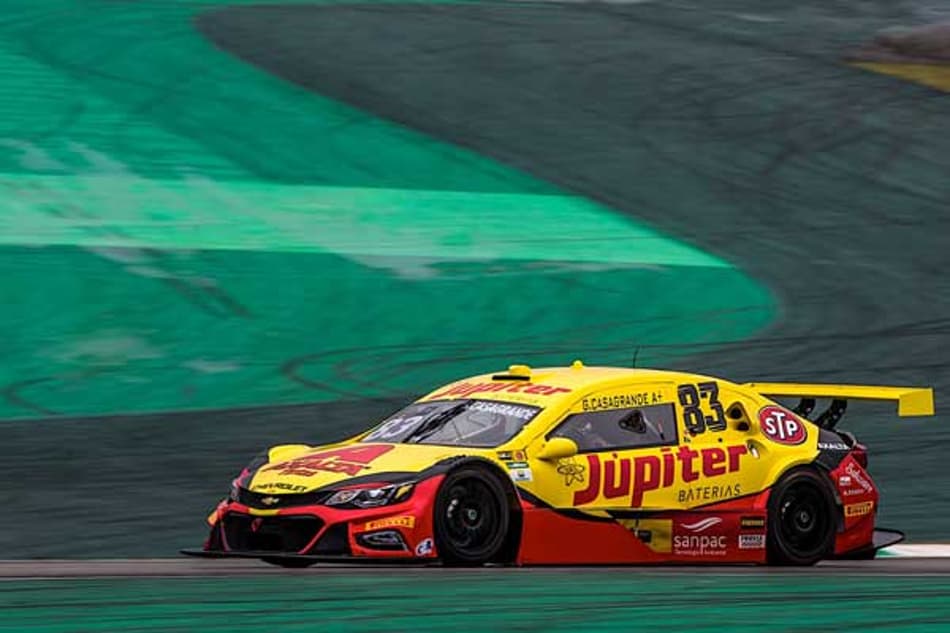 Stock Car: Casagrande fecha a sexta-feira com 3º melhor tempo no treino livre antes do Milhão