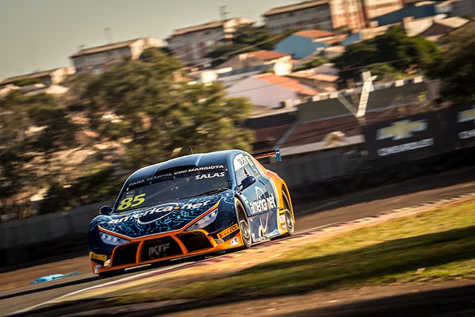 Stock Light: Guilherme Salas crava a pole-position da primeira corrida em Interlagos