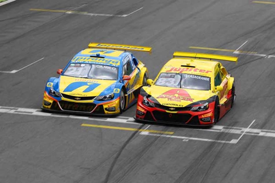 Thiago Camilo e Gabriel Casagrande travaram disputa duríssima na Corrida do Milhão