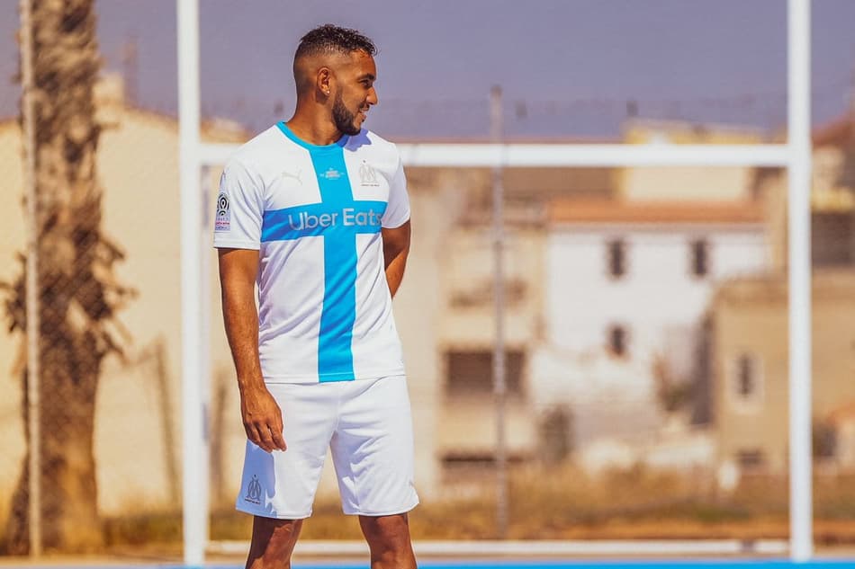 Olympique de Marselha lança camisa comemorativa pelos 120 anos do clube
