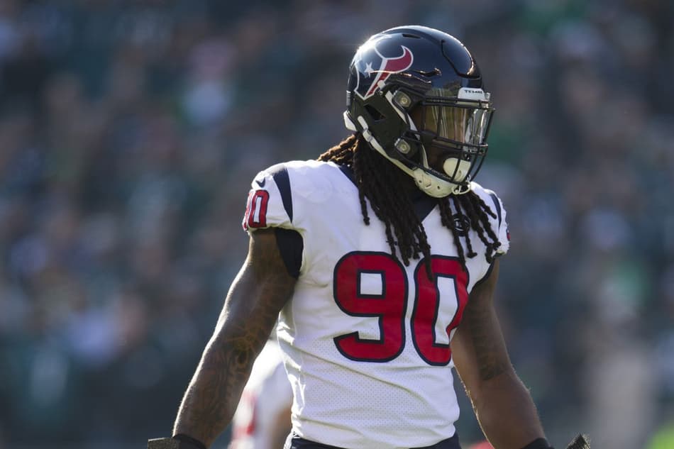 Segue a novela Jadeveon Clowney