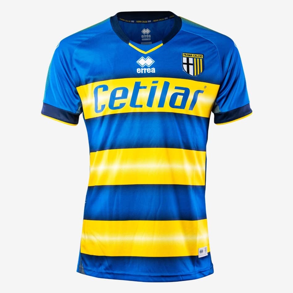 Parma ganha camisa reserva inspirada em modelo icônico do clube nos anos 90