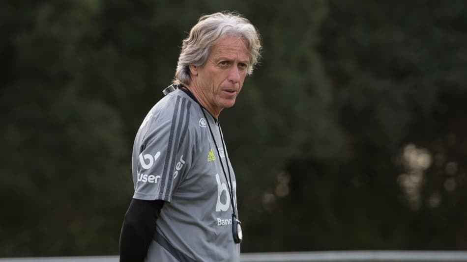 Flamengo se reapresenta em Porto Alegre; Arrascaeta, Filipe Luís e Gabigol voltam ao Rio