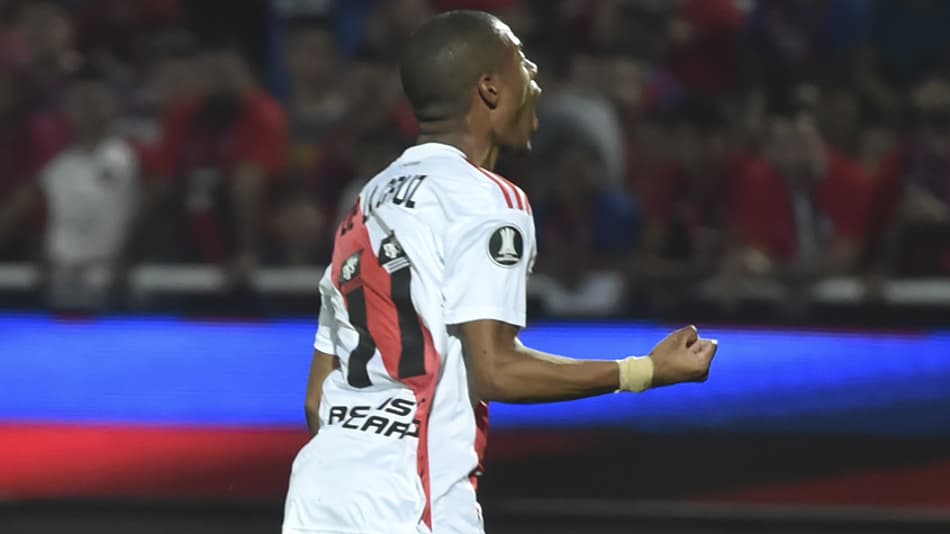 Dupla de estrelas renova vínculo com o River Plate