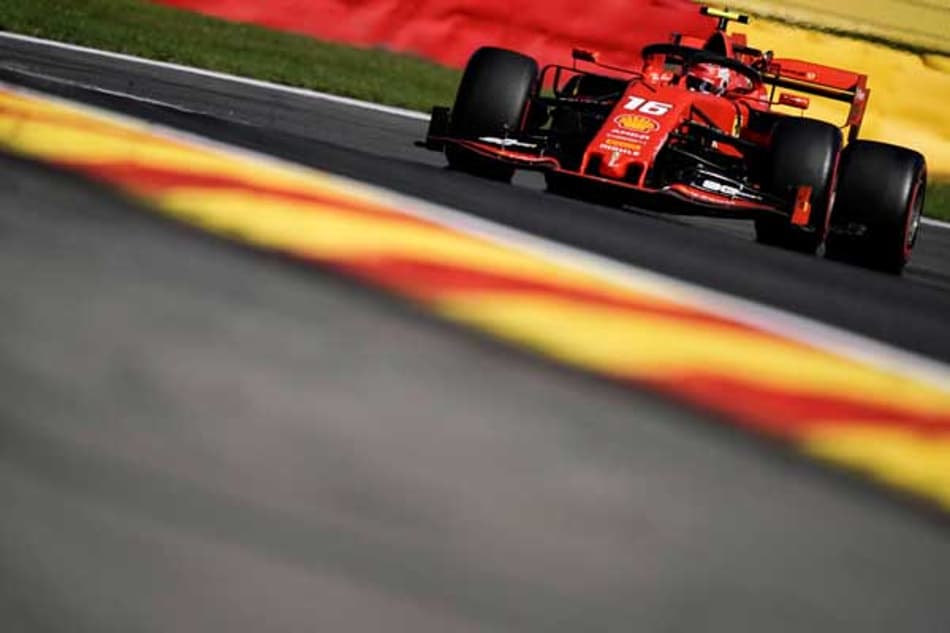 GP da Bélgica: Ferrari mantém dominância com Leclerc na P1; Mercedes se aproxima