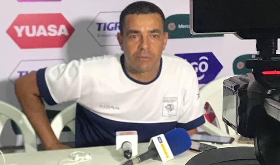 Técnico brasileiro renuncia ao seu cargo na Bolívia