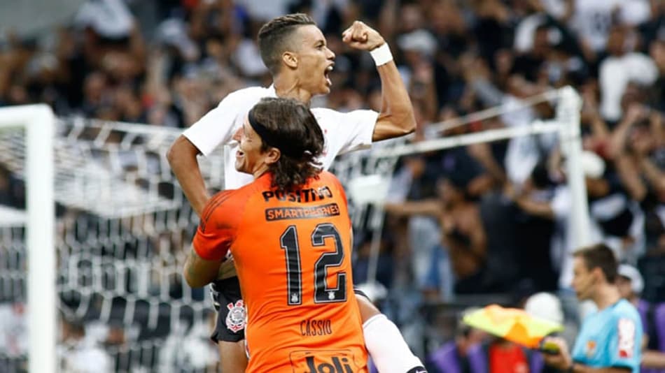 Vai ter festa? Corinthians pode igualar série invicta na temporada