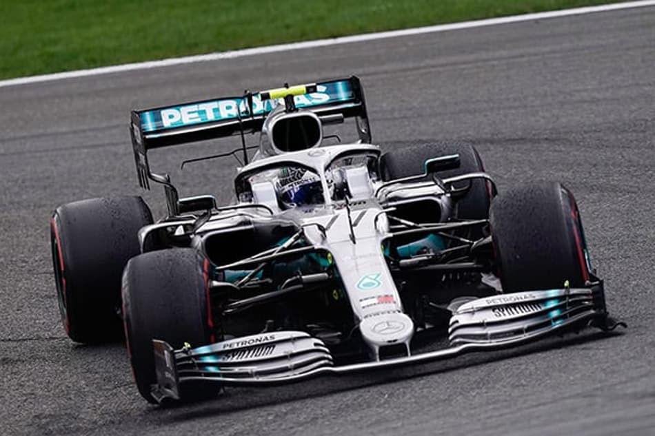 Bottas: “Leclerc é um piloto muito duro”
