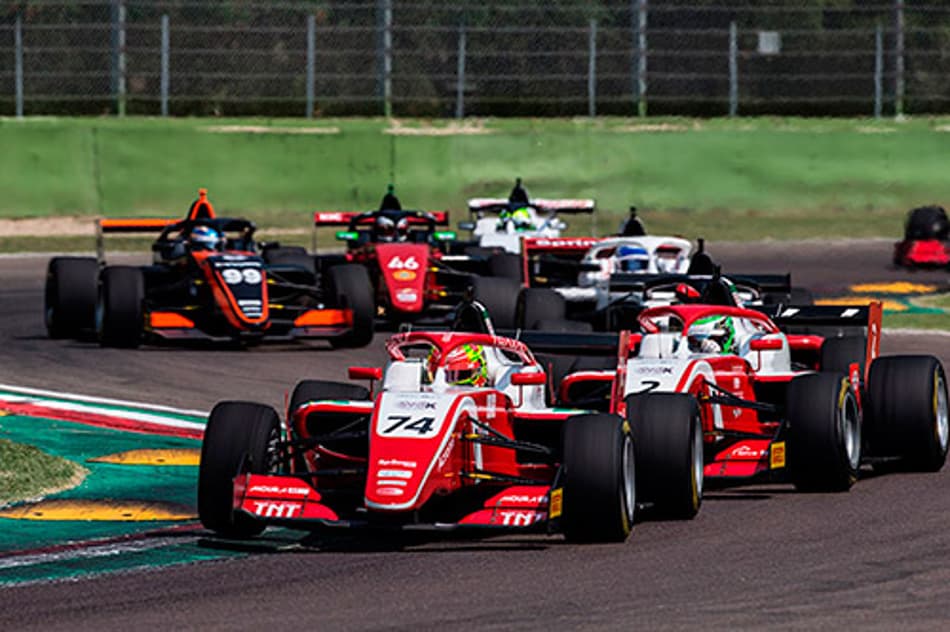 Enzo Fittipaldi vence em Ímola e chega ao 10º pódio na F3 Regional Europeia