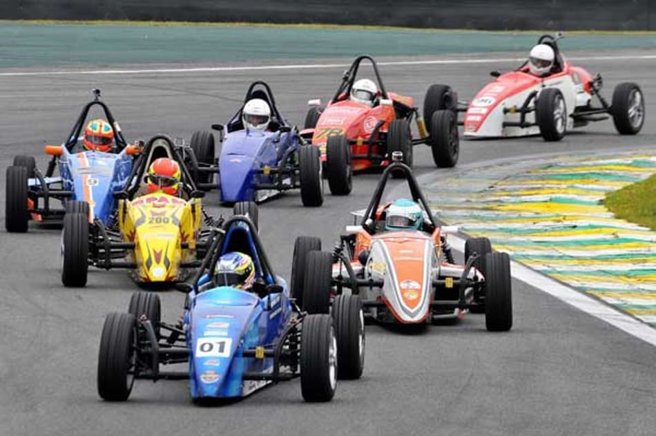 Dia 7 de setembro, o grito será dos motores no GP da Independência de FVee