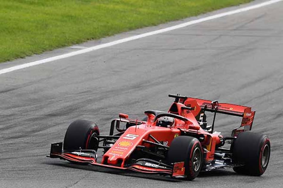 Wolff considera que não se deve menosprezar Vettel