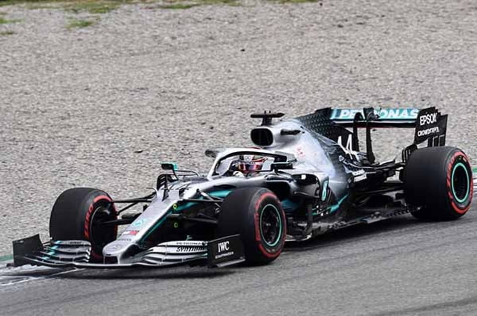 Hamilton reage às vaias no pódio: “Espero que isso mude no futuro”