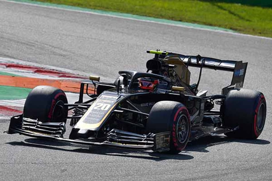 F1: Com pouco combustível, Magnussen garante a P6 para a Haas no segundo treino
