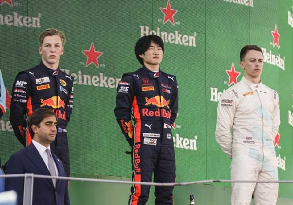Yuki Tsunoda garante primeira vitória na F-3 na ‘Sprint Race’ em Monza