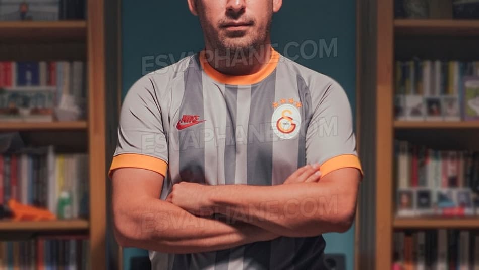 Nova camisa 3 do Galatasaray tem imagens reveladas na internet; confira fotos