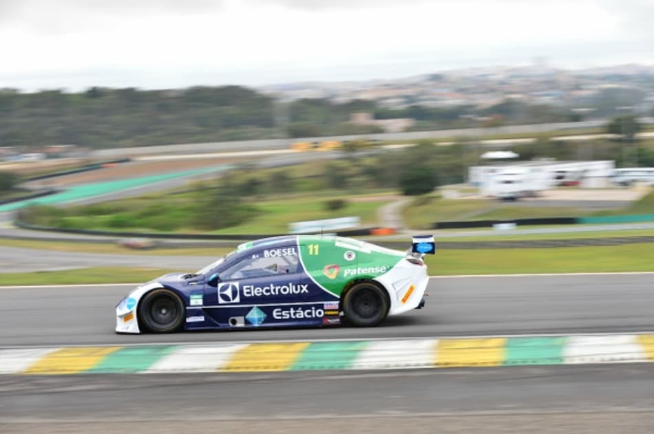 Stock Light: Pedro Boesel busca novas conquistas no Velopark após pódio na preliminar do Milhão