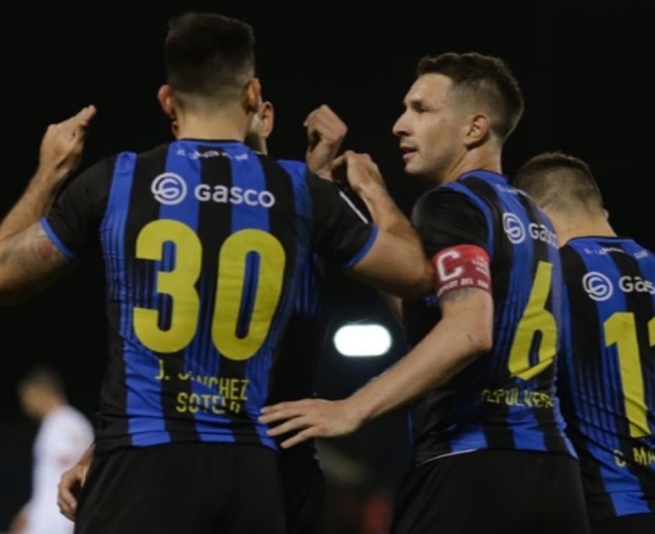 Chileno: Huachipato vence e entra na zona de Libertadores