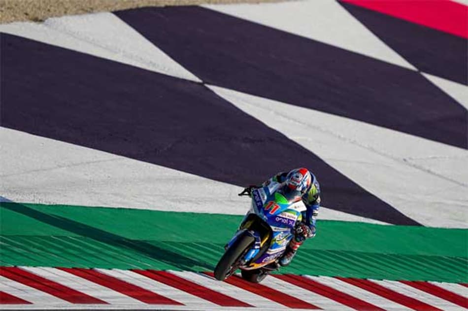 Ferrari vence primeira na MotoE e assume liderança do campeonato; Granado cai e é 13º