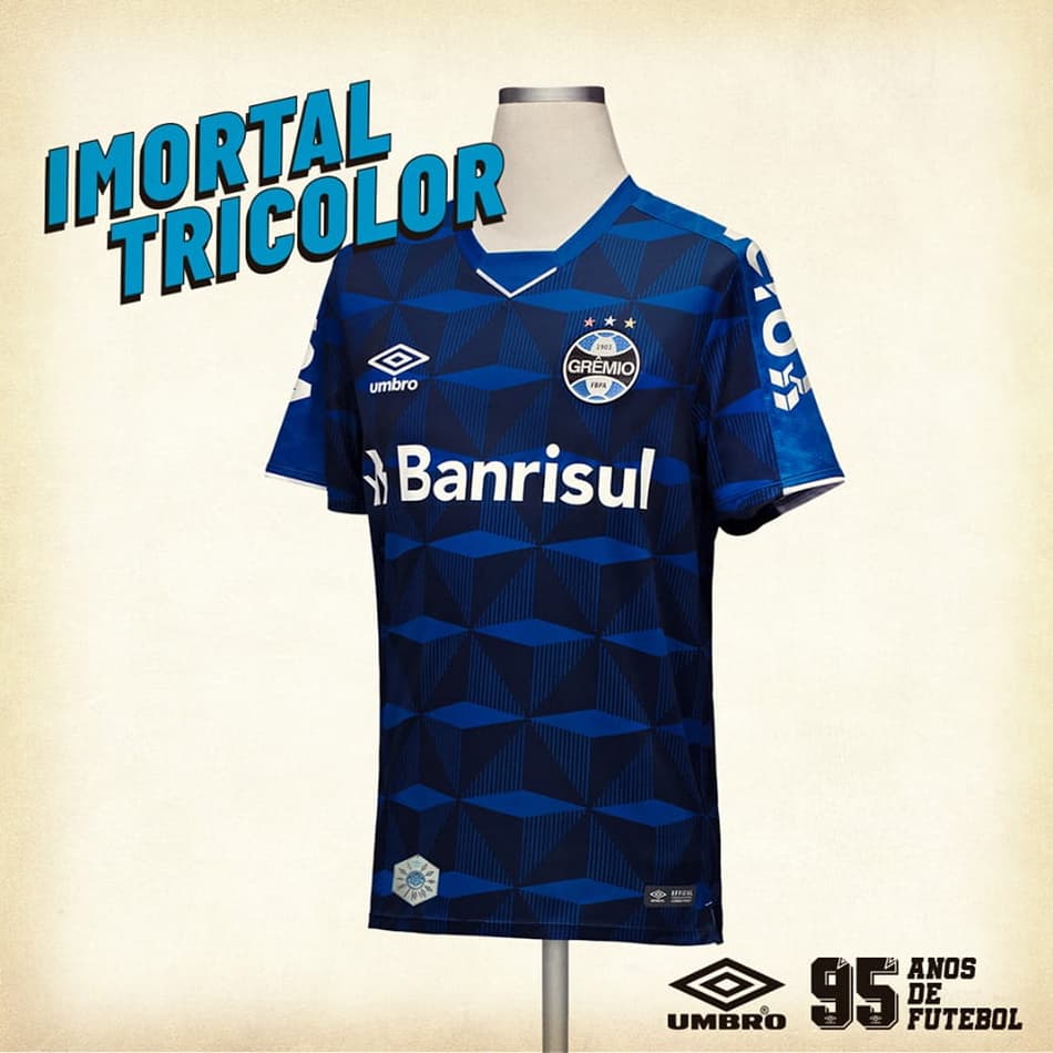 Comemorando 116 anos de história, Grêmio lança camisa 3 inspirada na década de 90