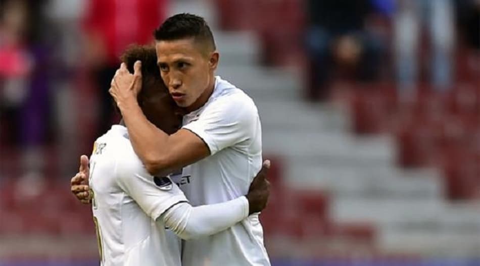 Após clássico, zagueiro afirma que adversários "gostam de se jogar"