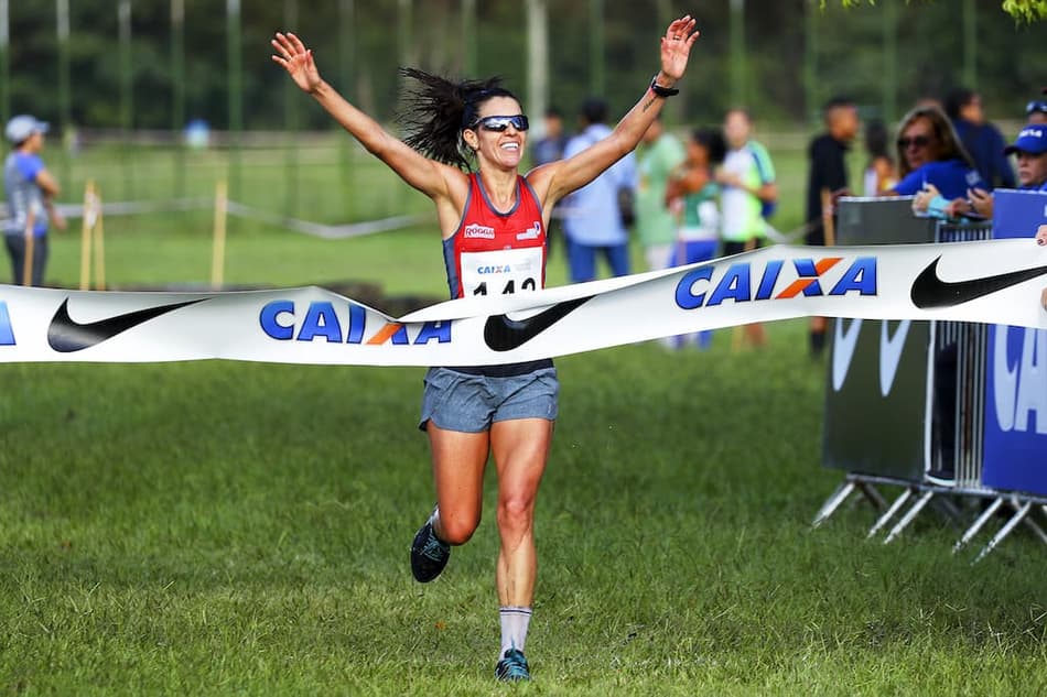Edson Amaro e Simone Ferraz representam o Brasil no Sul-Americano de Maratona