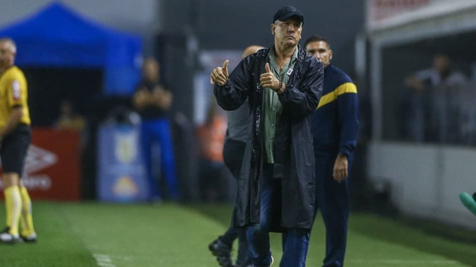 Cabia mais? Renato garante que placar na Vila poderia ter sido mais elástico