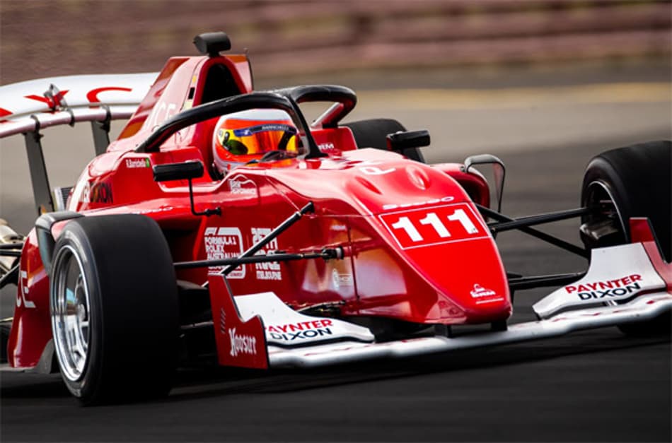 Rubens Barrichello no pódio depois de "corrida de 2 voltas" na Austrália