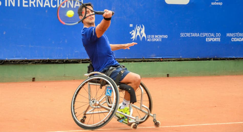 Gustavo Carneiro e Meirycoll Duval conquistam o Wheelchair Brasil em SJC