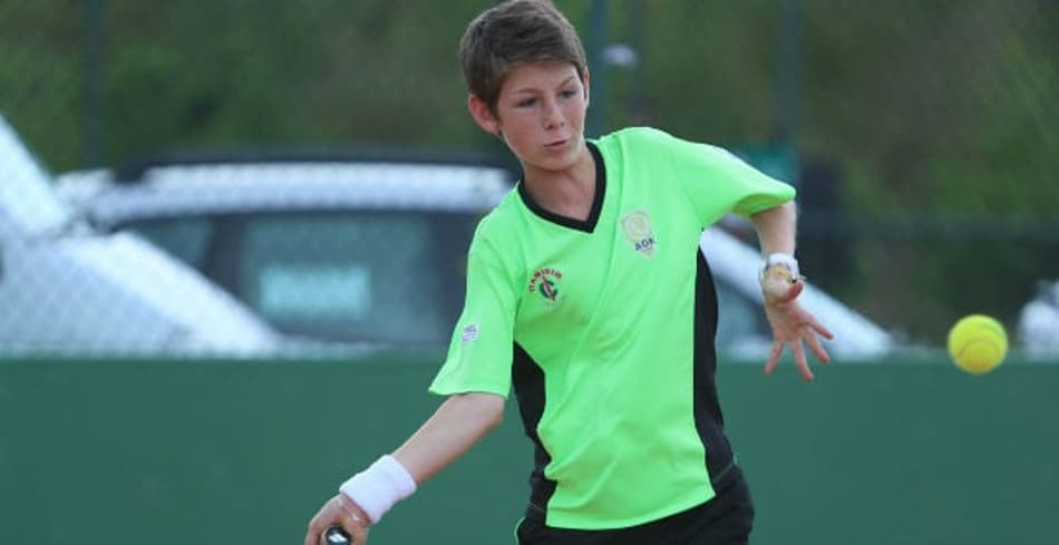 Catarinenses e belga em destaque nesta 2ª em Itajaí (SC)