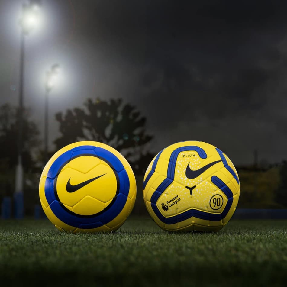 Nova bola do Campeonato Inglês 2019/20 revive a 'era Total 90'; saiba detalhes