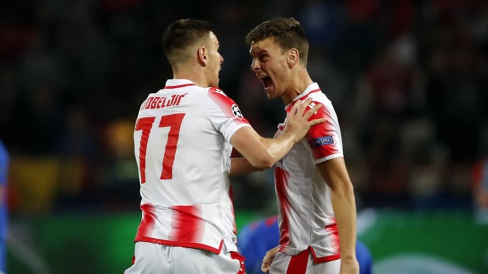 Com um a mais, Estrela vira contra o Olympiakos e é vice-líder do Grupo B