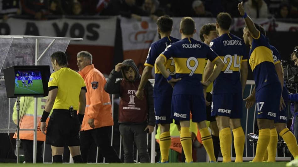 Cartola argentino confirma a chegada do VAR ao futebol local