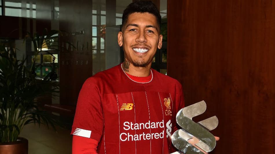 Firmino é eleito pela torcida o melhor jogador do Liverpool em setembro