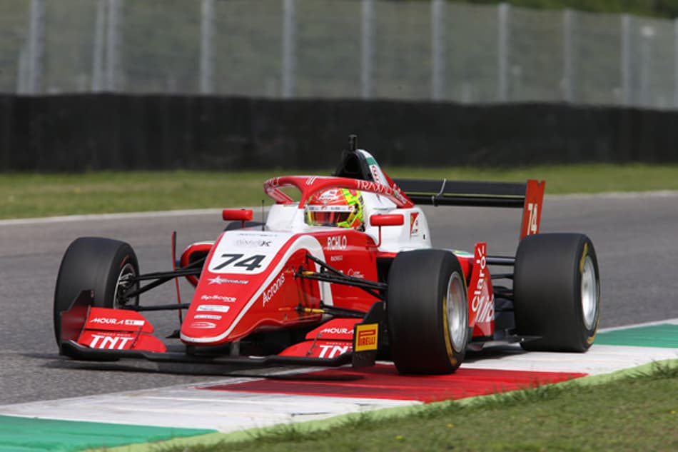 Enzo Fittipaldi segue vice-líder na F3 antes da etapa final em Monza